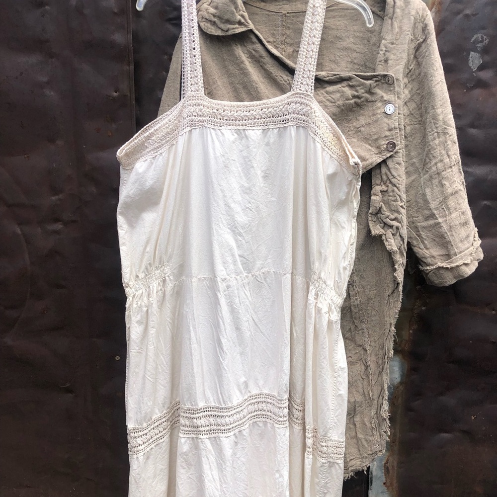 🐑🐑🐇 Magnolia Pearl carlyana poplin antique lace trimmed summer dress